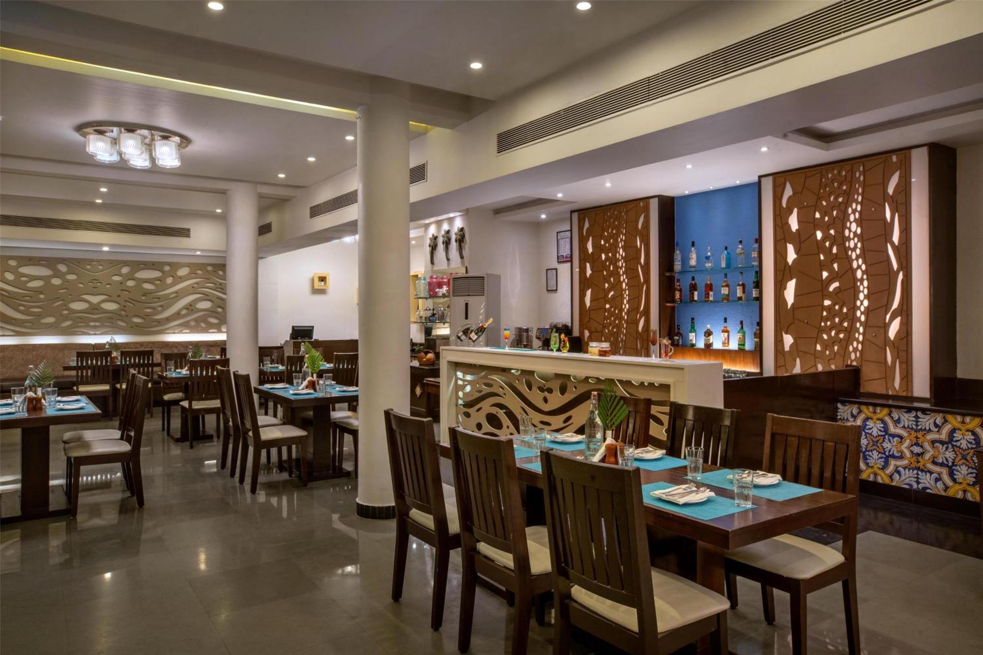 Radisson Goa Candolim Exterior foto